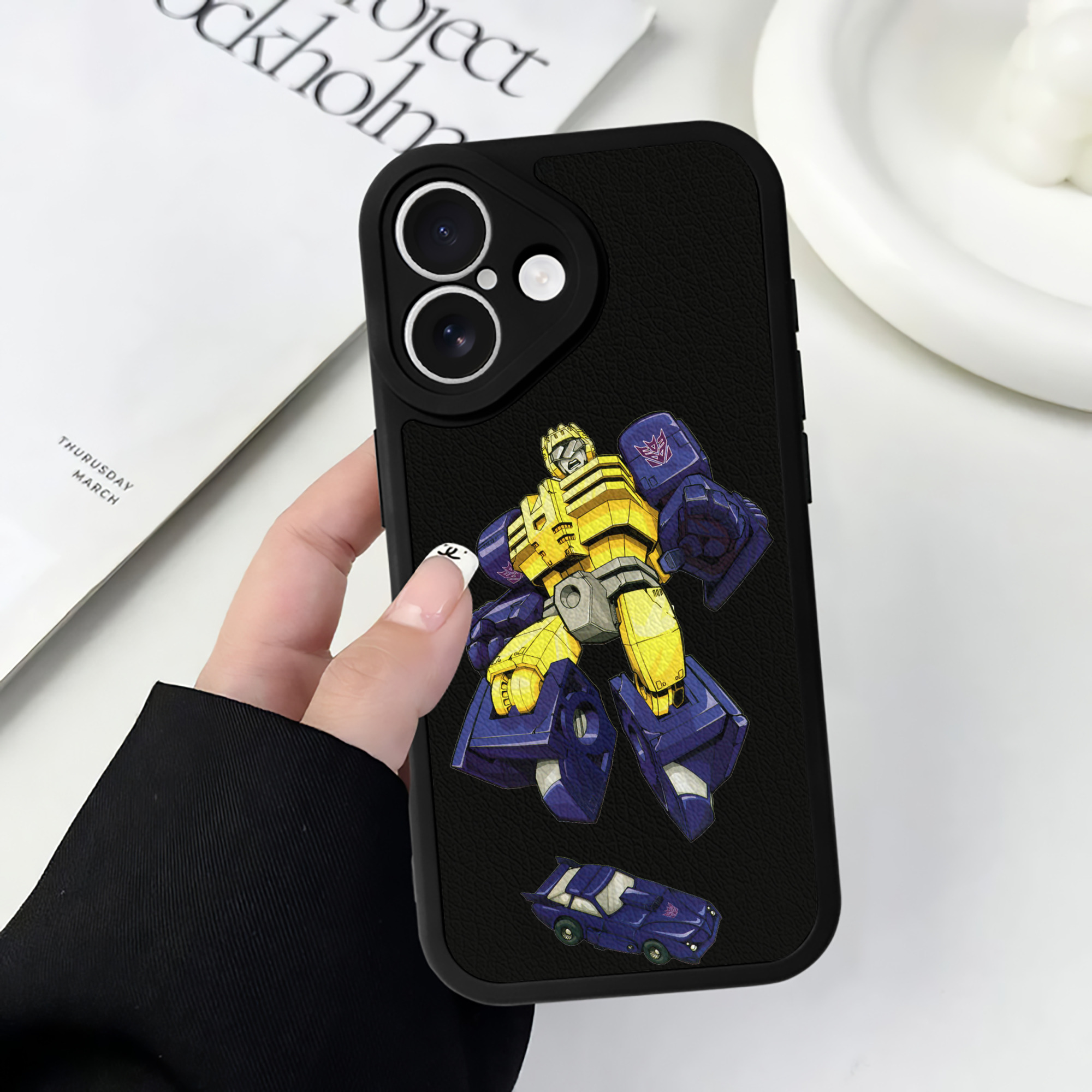 （画像用）  【iPhone 16シリーズ対応】シリコンスマホケース（レザー調） 材質：シリコン